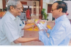 7.-Welcoming-the-Chief-Guest-Dr.S